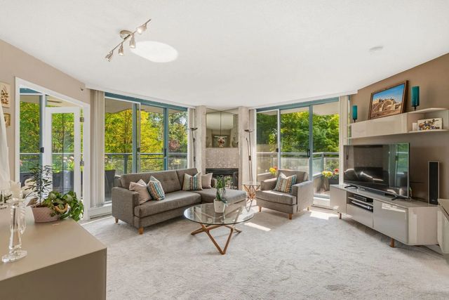 13353 108 Avenue 203, Surrey