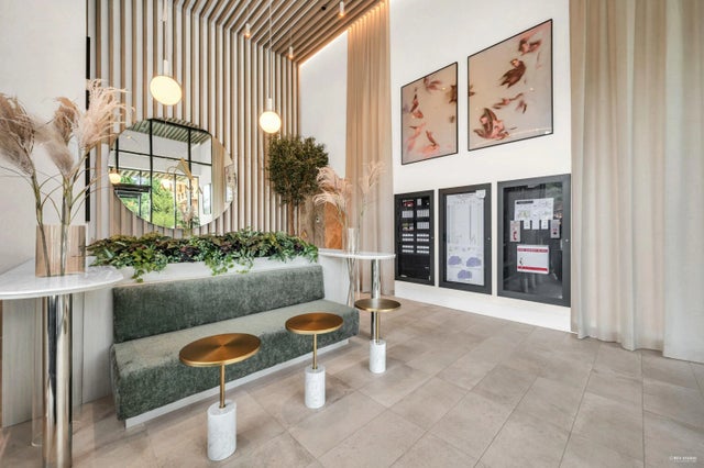 626 Claremont Street 1608, Coquitlam