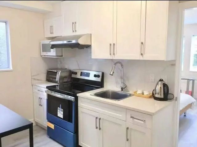 3000 West 21st Avenue, Vancouver