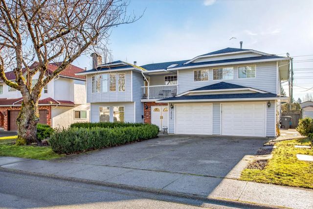 15110 95a Avenue, Surrey