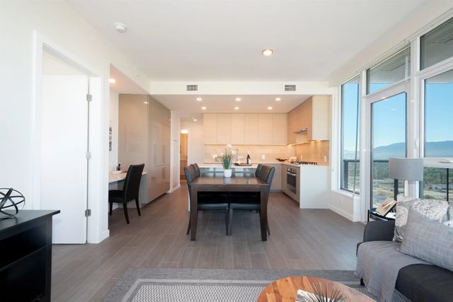 4168 Lougheed Highway 3807, Burnaby