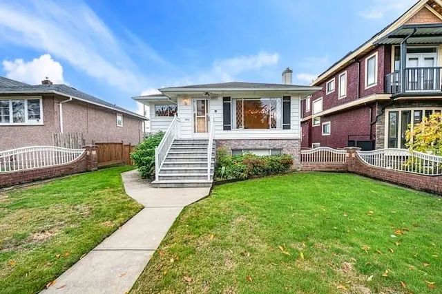 3136 E 53rd Avenue, Vancouver