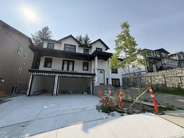 11085 241a Street, Maple Ridge