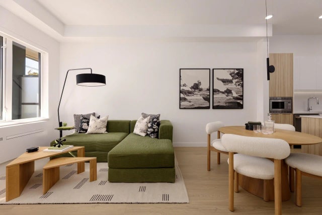 2450 Garden Drive 204, Vancouver