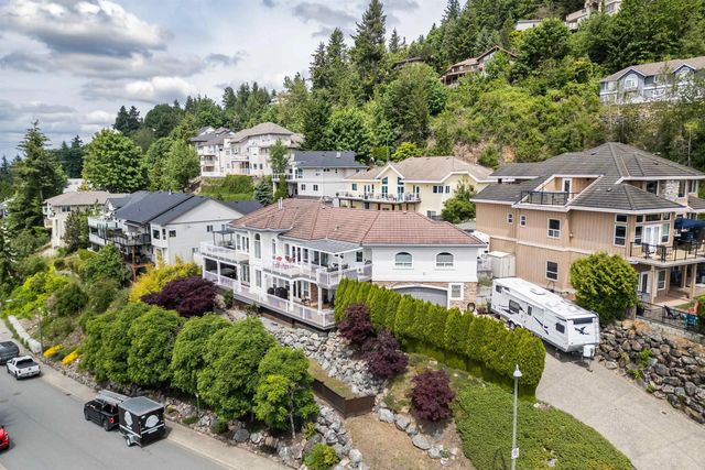 2764 St Moritz Way, Abbotsford