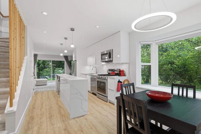 4212 Garden Grove Drive, Burnaby