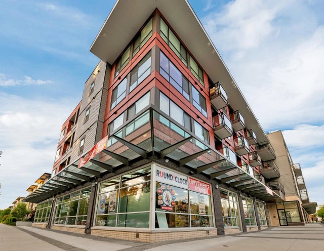 18811 72 Avenue 214, Surrey