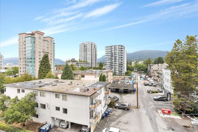 150 E 15th Street 303, North Vancouver