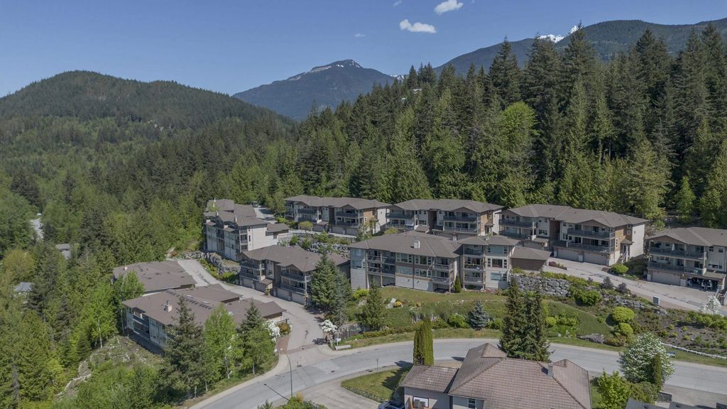 1024 Glacier View Drive 6, Squamish