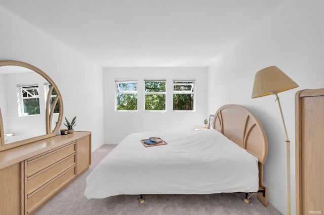 5335 Hastings Street 303, Burnaby