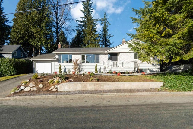 3837 Sunnycrest Drive, North Vancouver