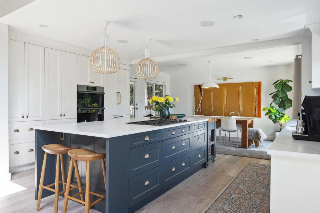 4445 Stone Court, West Vancouver