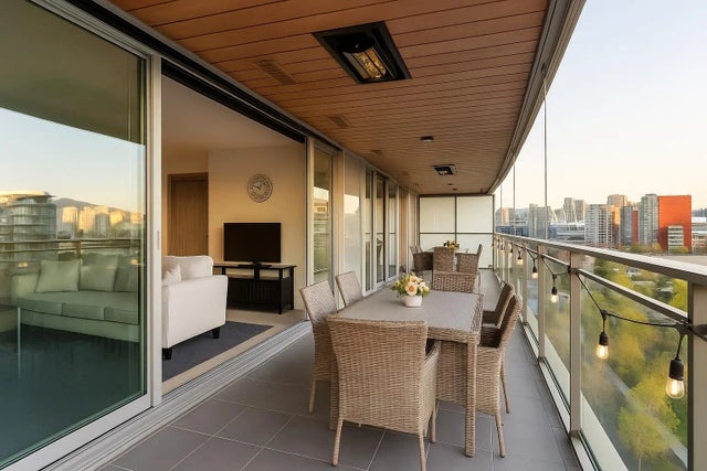 1768 Cook Street 911, Vancouver