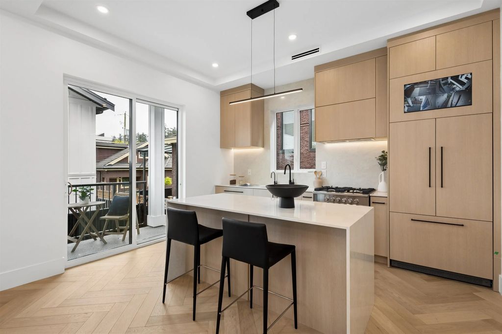 3637 E 46th Avenue 1, Vancouver