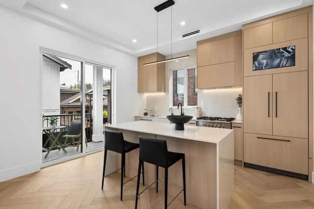 3637 E 46th Avenue 1, Vancouver