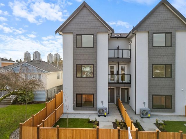 6639 Acacia Avenue 2, Burnaby