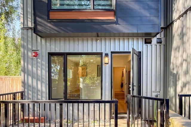 2070 E 20th Avenue G22, Vancouver