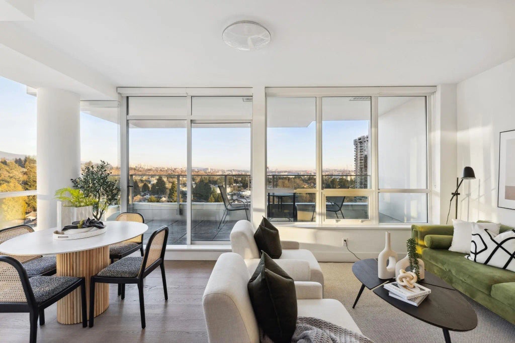 1675 Lions Gate Lane 1301, North Vancouver