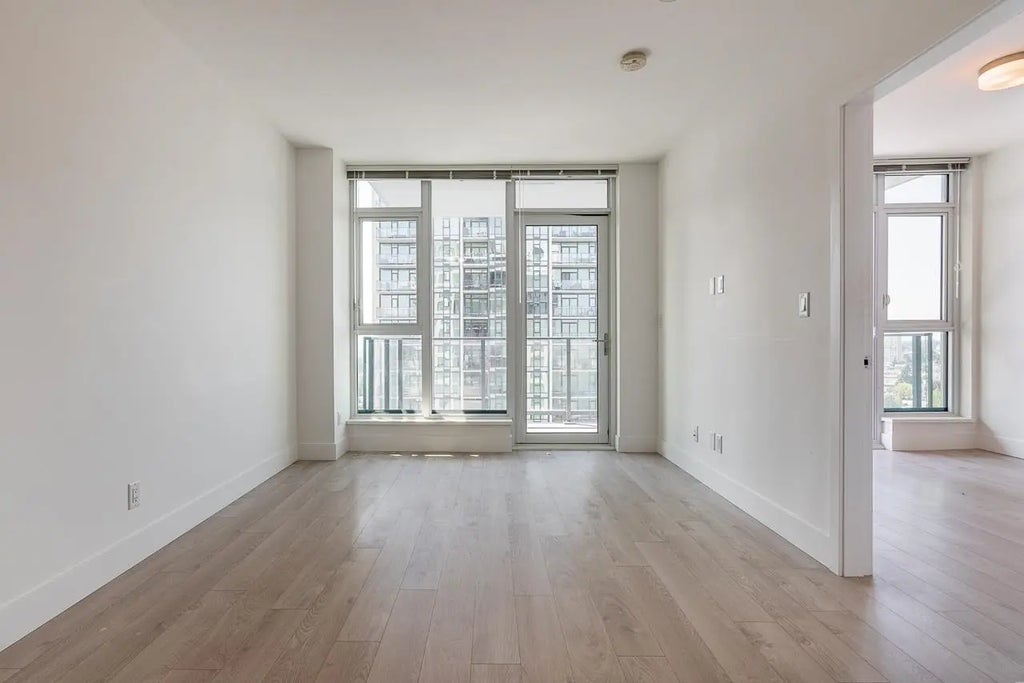 7303 Noble Lane 2401, Burnaby