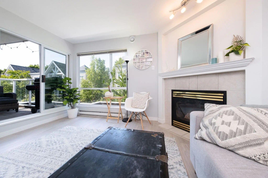 789 W 16 Avenue 305, Vancouver