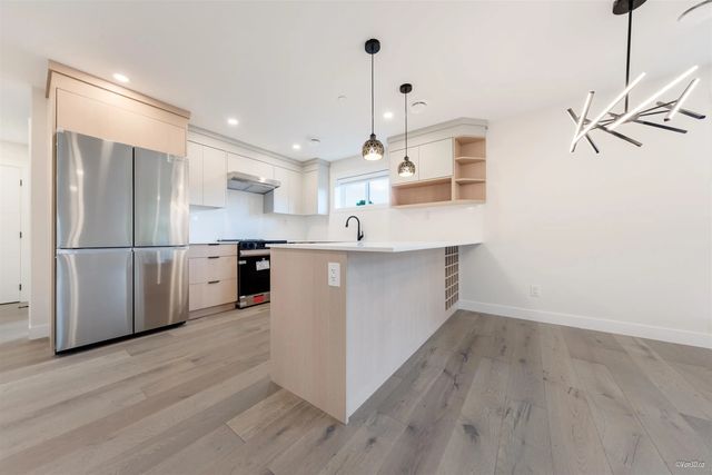 5092 Slocan Street 202, Vancouver