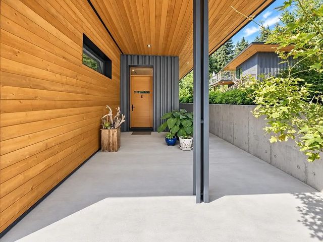 421 Laurel Street, Gibsons