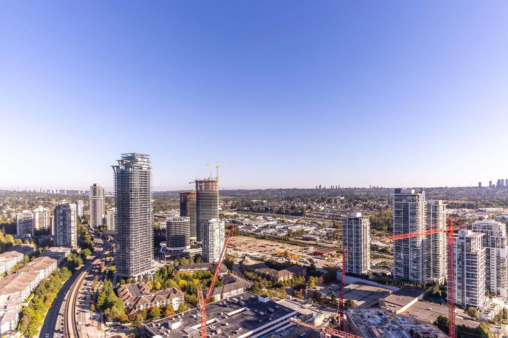 1955 Alpha Way 3303, Burnaby