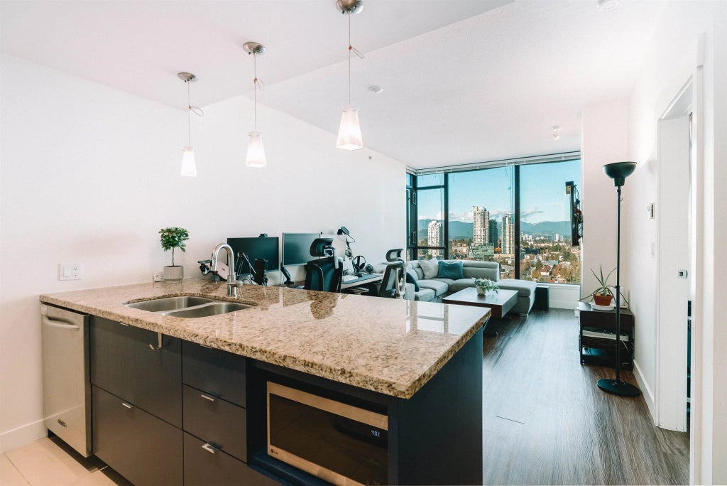 7088 18th Avenue 2905, Burnaby