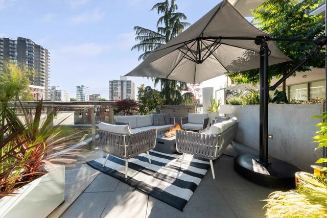1365 Davie Street 403, Vancouver
