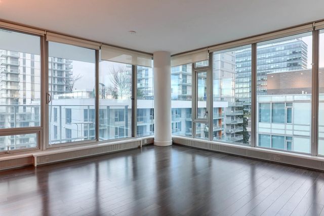 8031 Nunavut Lane 606, Vancouver
