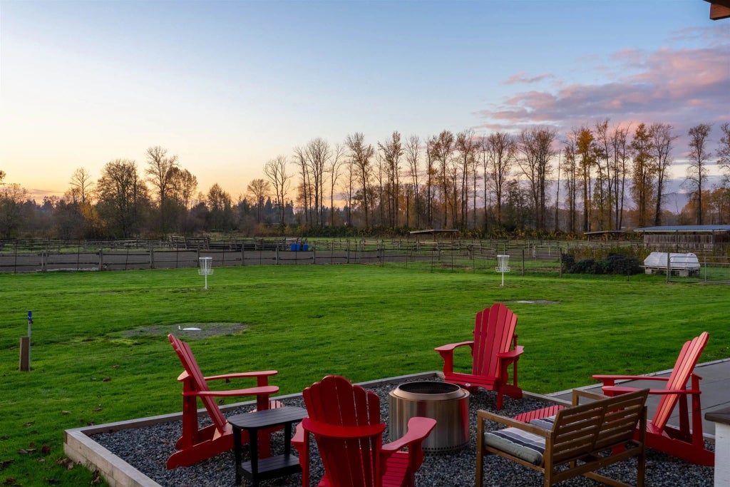 8575 240 Street, Langley