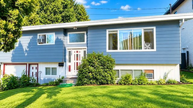 1746 Jackson Street, Abbotsford