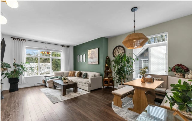 16357 15 Avenue 1, Surrey