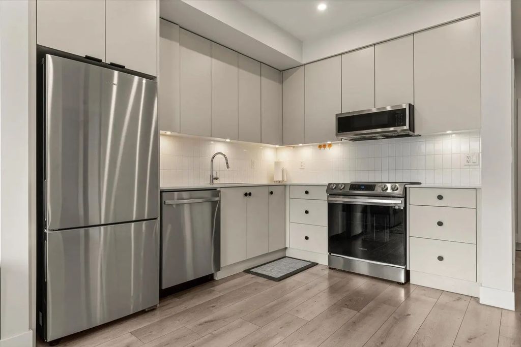 45511 Campus Drive 410, Chilliwack