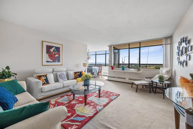 6631 Minoru Boulevard 1310, Richmond