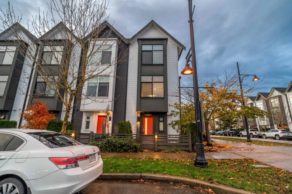 17578 57a Avenue 112, Surrey