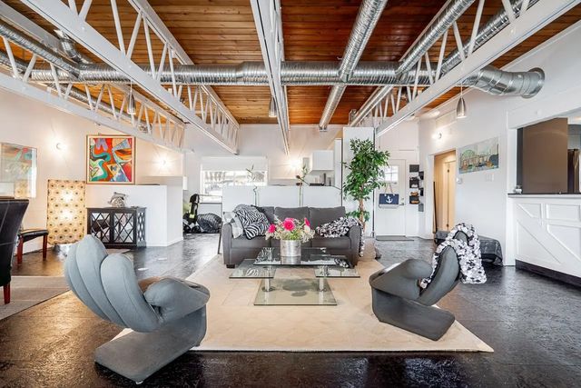 8331 River Road E26, Richmond