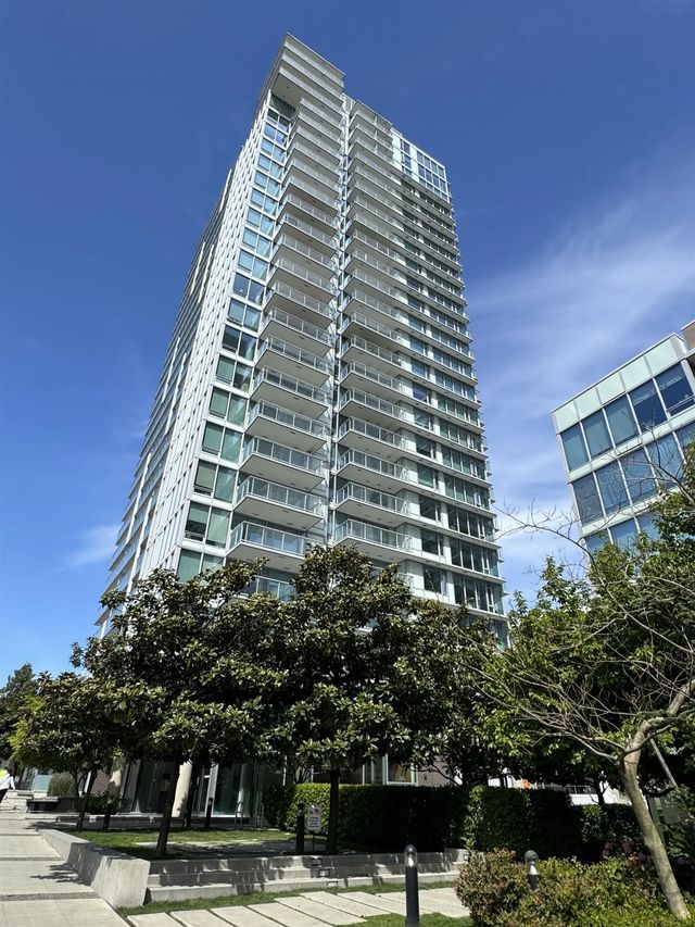 8031 Nunavut Lane 804, Vancouver