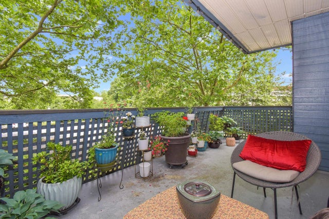 5906 176a Street 101, Surrey