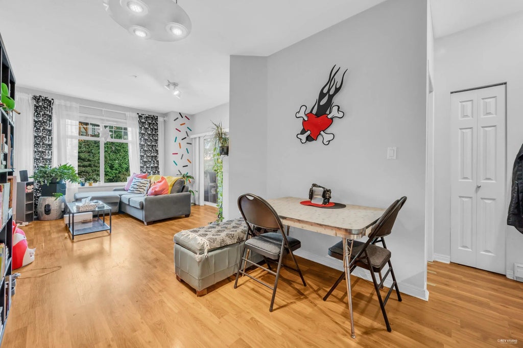 83 Star Crescent 213, New Westminster