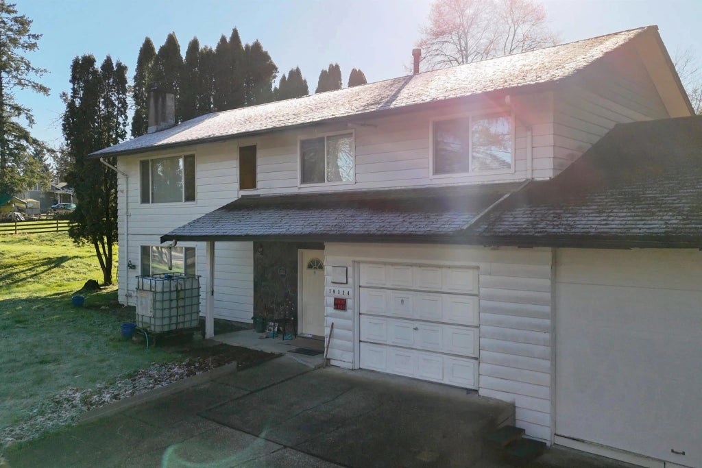 19324 80 Avenue, Surrey