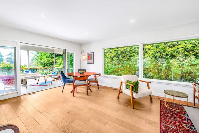 3277 Chesterfield Avenue, North Vancouver