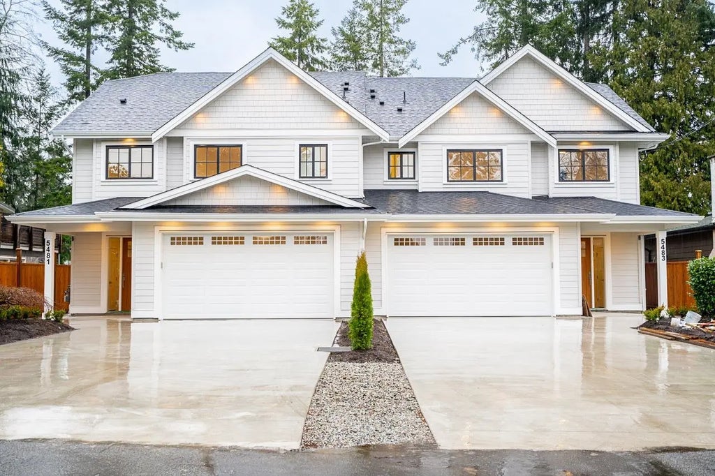 5483 7 Avenue, Delta