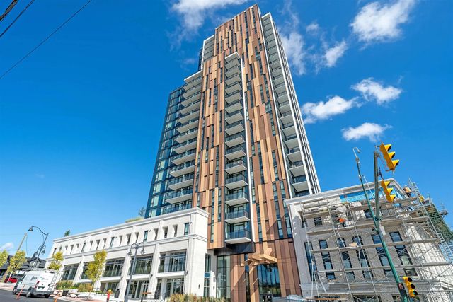 901 Lougheed Highway 2003, Coquitlam