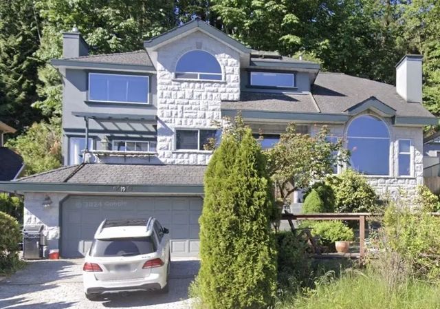 19 Burrard Crescent, Port Moody