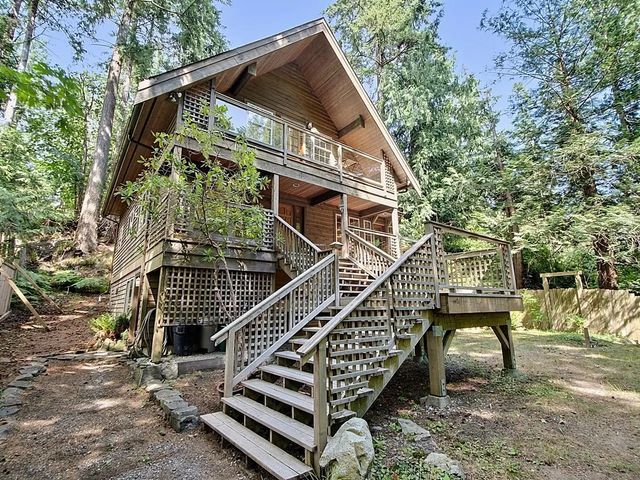 1099 Miller Road, Bowen Island