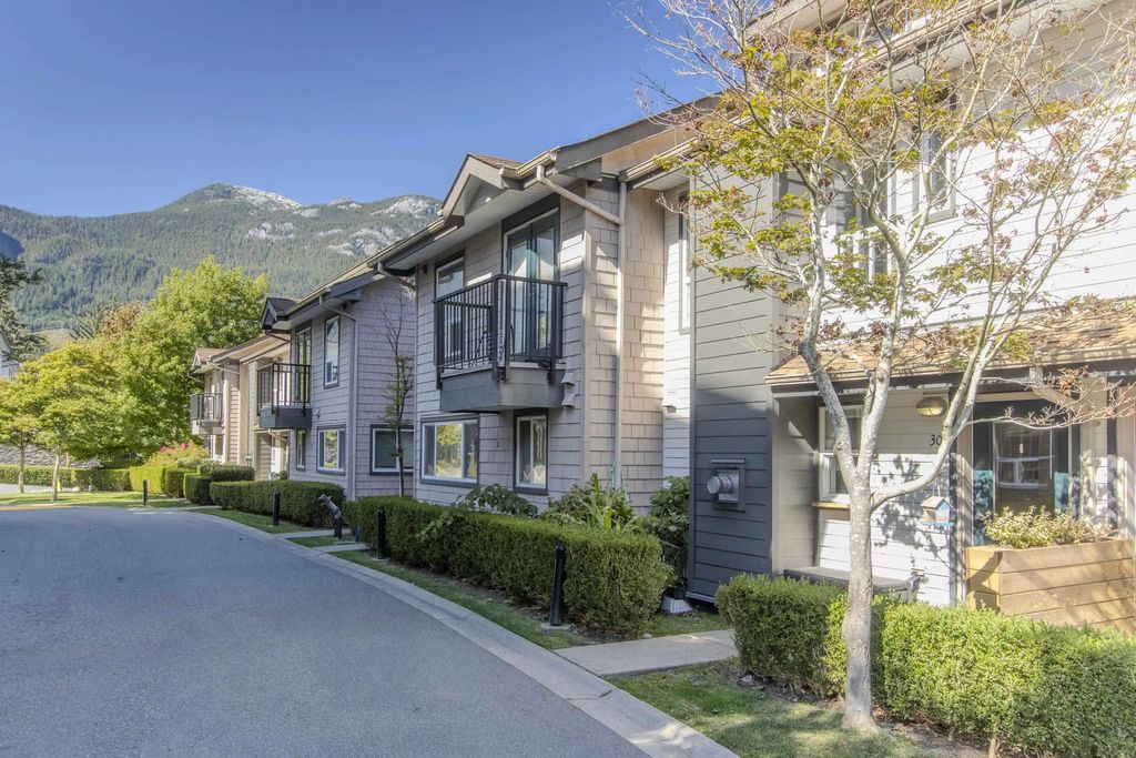 1204 Main Street 30, Squamish