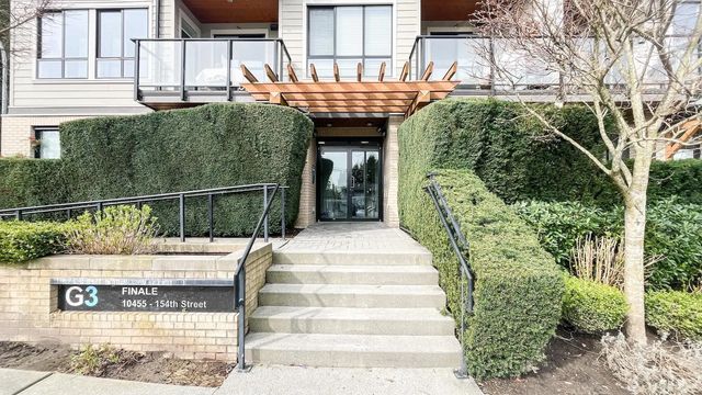 10455 154 Street 207, Surrey