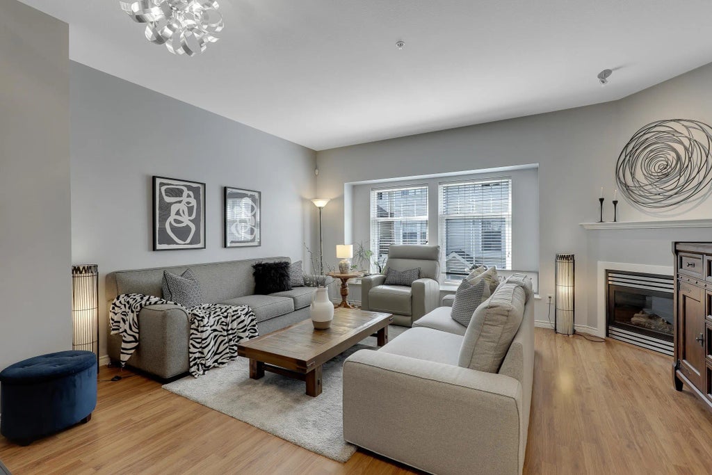 21535 88 Avenue 35, Langley