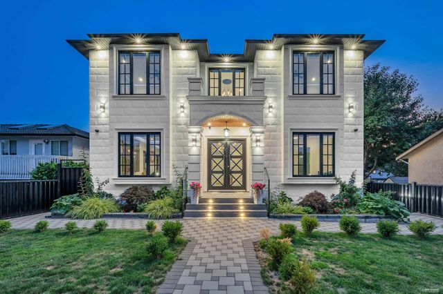 7583 Cumberland Street, Burnaby